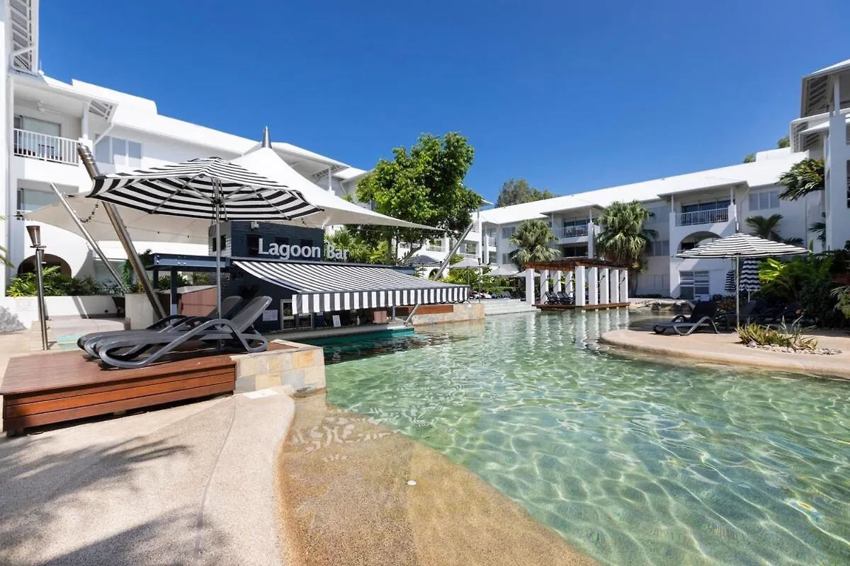 Poolview Dual-Key Studio & Br 66 At Portsea Port Douglas Australia