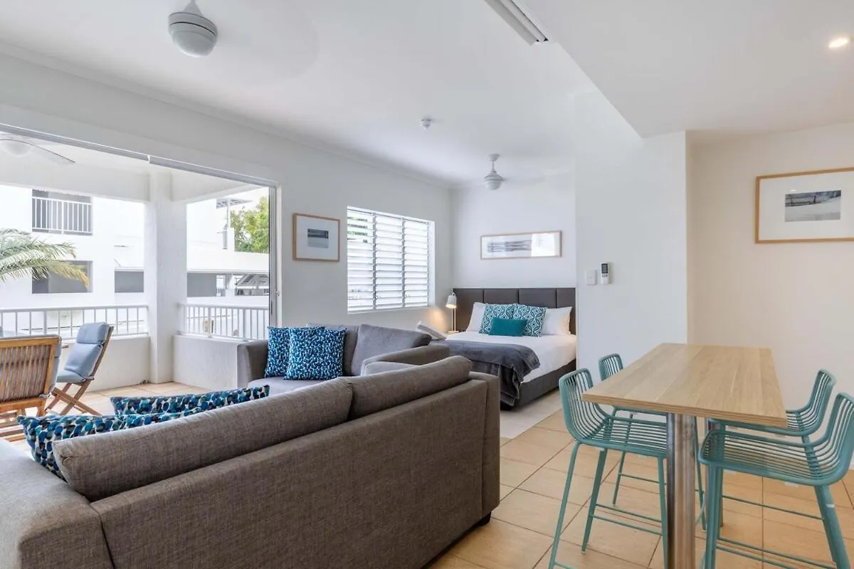 Poolview Dual-Key Studio & Br 66 At Portsea Port Douglas Apartment